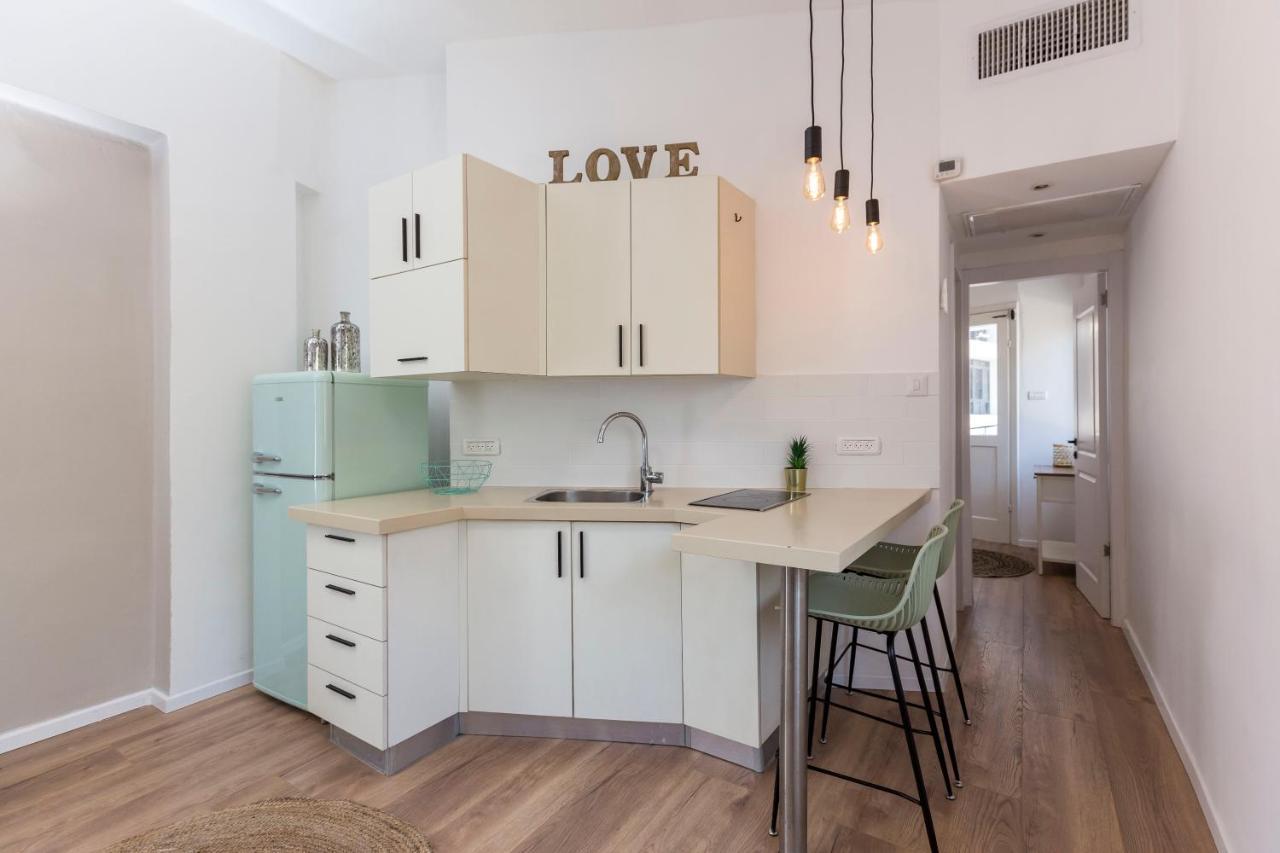 1B Patio Beach House Premium Location W/2 Balcony Tel Aviv-Jaffa Exterior foto